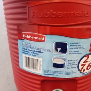 Sell the water jug new 2 gal
